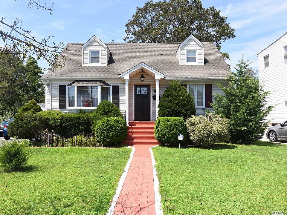 1st image of 848 N Corona Ave
