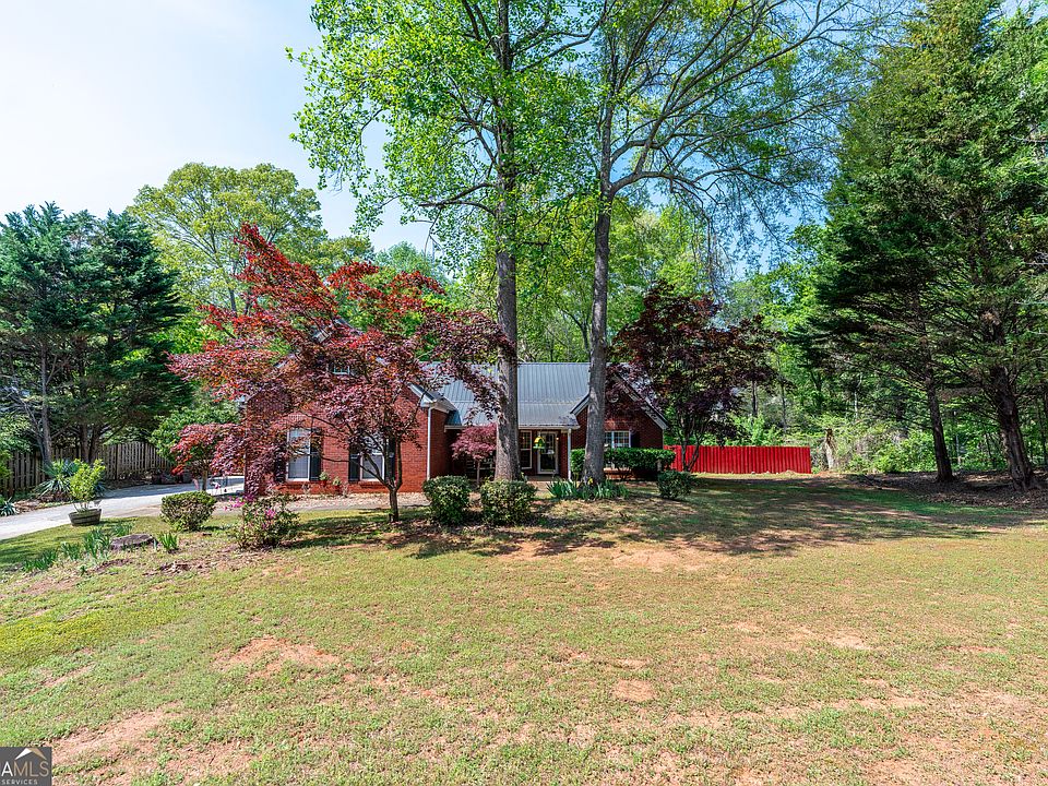 1st image of 174 Lauren Marie Dr