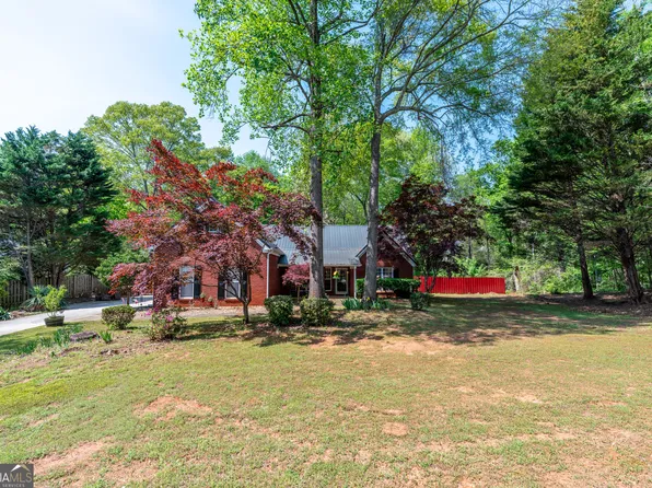 174 Lauren Marie Dr, Braselton, GA 30517