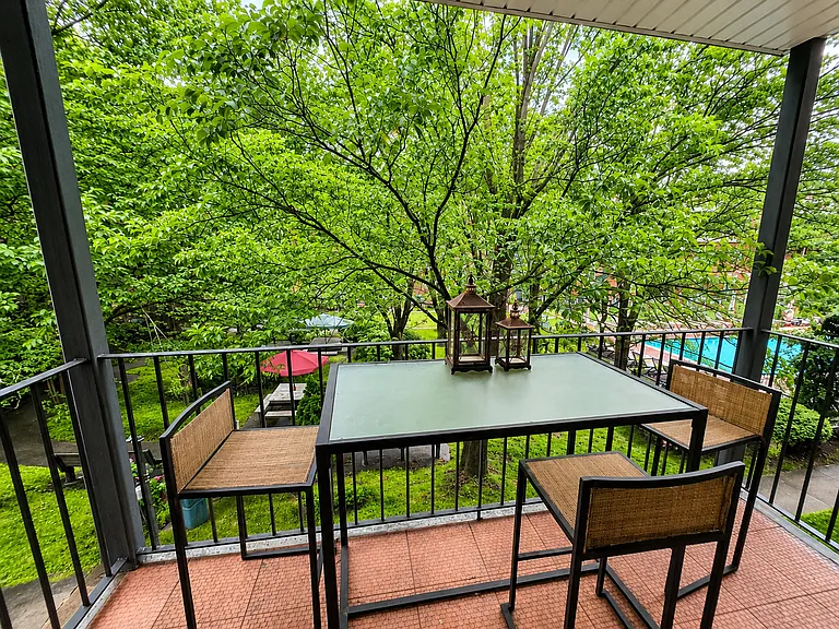 2830 E 27th St #2 — Photo 5