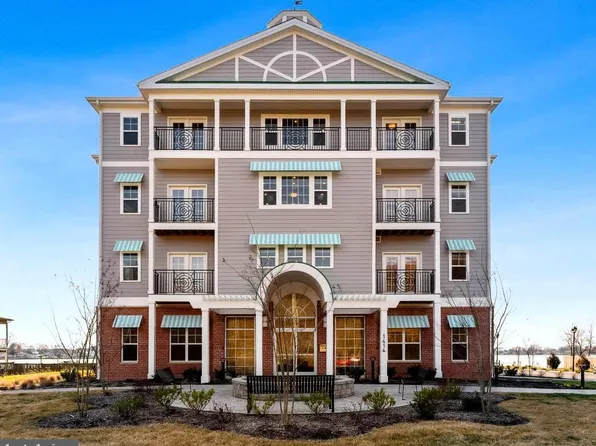 1414 Burke Rd #202, Middle River, MD 21220