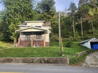 1802 Marshall St, McMechen, WV 26040