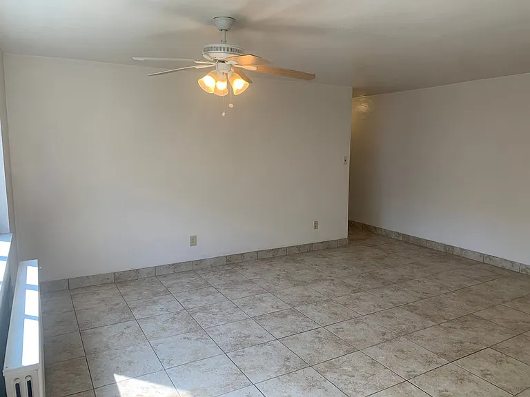 819 College Avenue — Photo 13