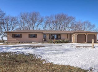 15280 S Moonlight Rd, Olathe, KS 66061