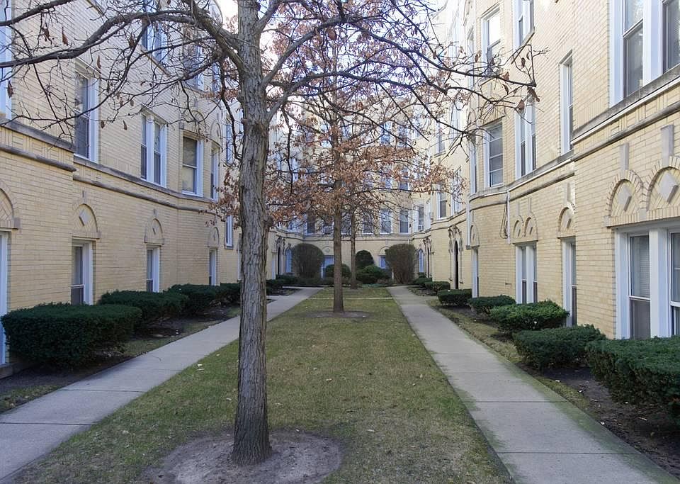 1st image of 4441 1/2 N Wolcott Ave #2