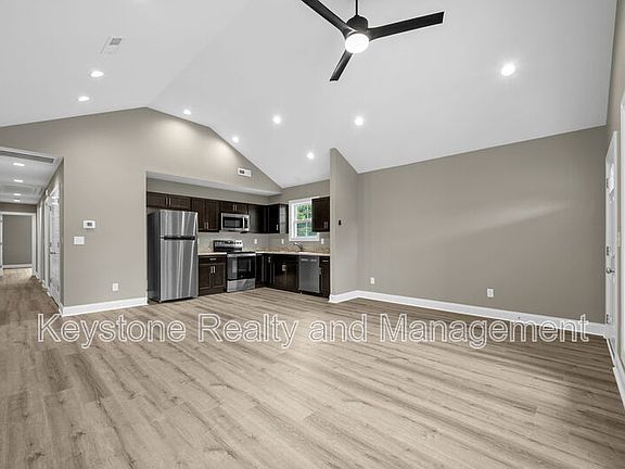 5th image of 115B Holley St