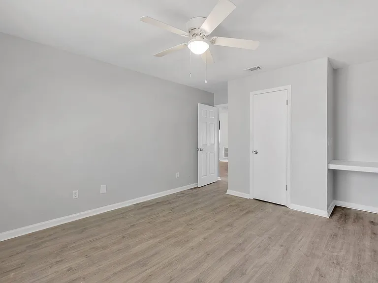 700B Liberty St #B — Photo 20