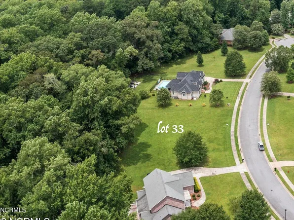 33 Castle Court, Washington, NC 27889