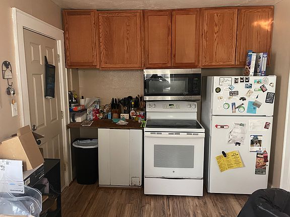 4th image of 2230 N Main Ave APT A