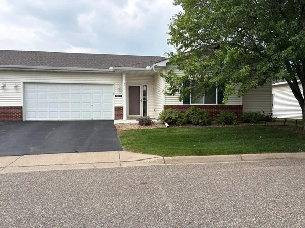1303 Presidential Dr, Northfield, MN 55057