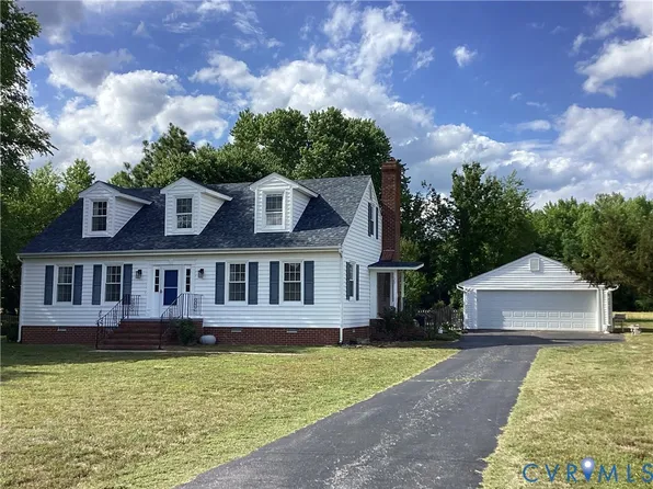 2308 Burgage Ln, South Prince George, VA 23805