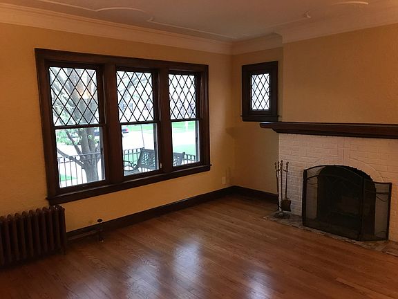 4th image of 476 Emmons Blvd