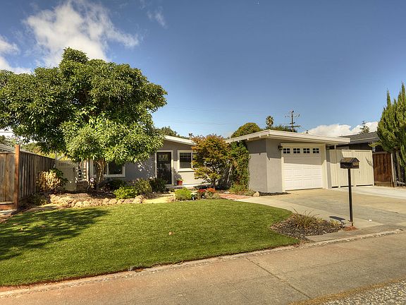3rd image of 259 Twinlake Dr