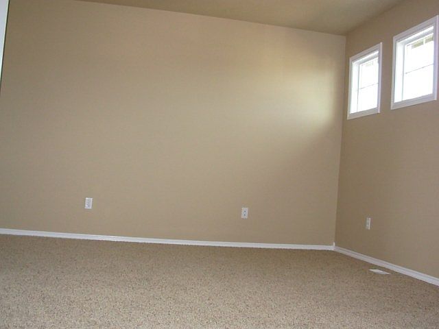 2nd image of 899 Ashby
