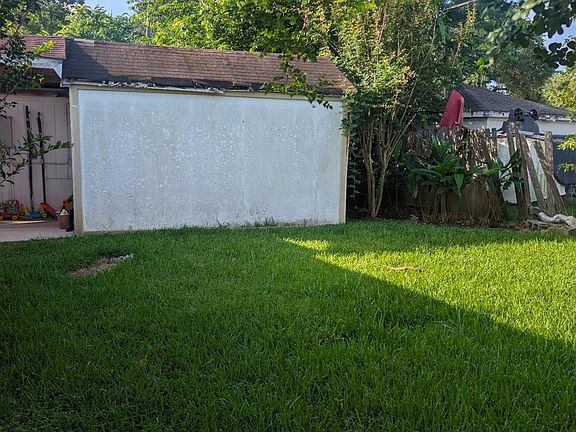 5th image of 11302 Sageheather Dr