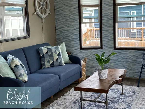 490 Empire Rd #Tur021, Pt Colborne, ON L0S 1R0