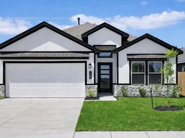 410 Zeus Mountains Dr, Crosby, TX 77532