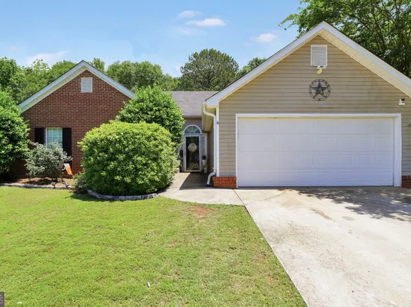 422 Old Ivy Path, McDonough, GA 30253