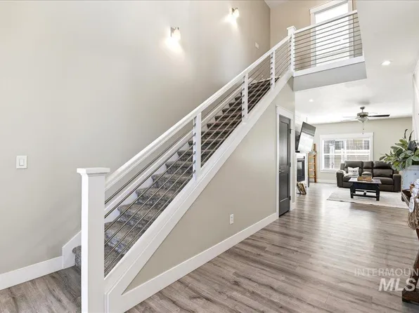 50 S Quincannon Ave, Star, ID 83669