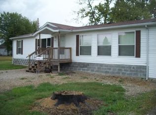 308 N 2nd St, Shelbina, MO 63468