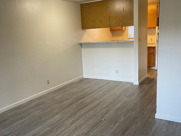 4th image of 3930 Hollister Ave APT 204