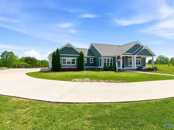 26856 Pepper Rd, Athens, AL 35613