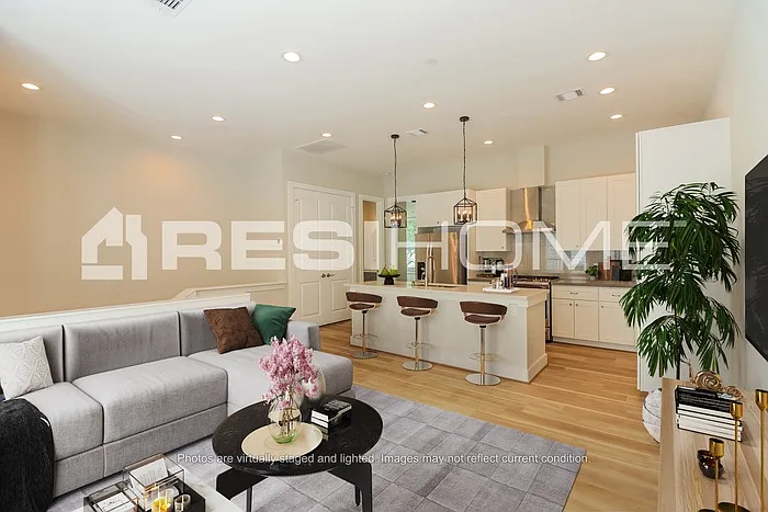 5722 Beall St #C — Photo 6