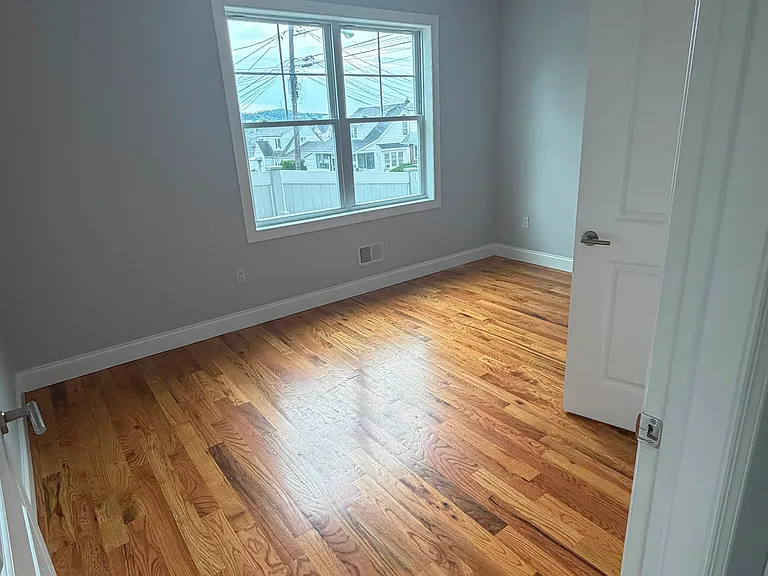 90 8th Ave #101 — Photo 5