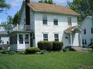 817 Crestview Ave, Akron, OH 44320