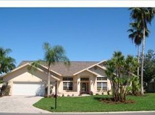 180 Lambton Ln, Naples, FL 34104