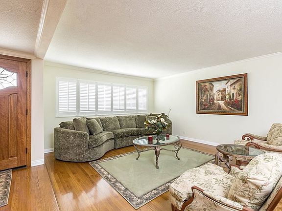 3rd image of 2429 W 229th St