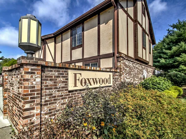 138 Foxwood Close #138, Milford, CT 06461