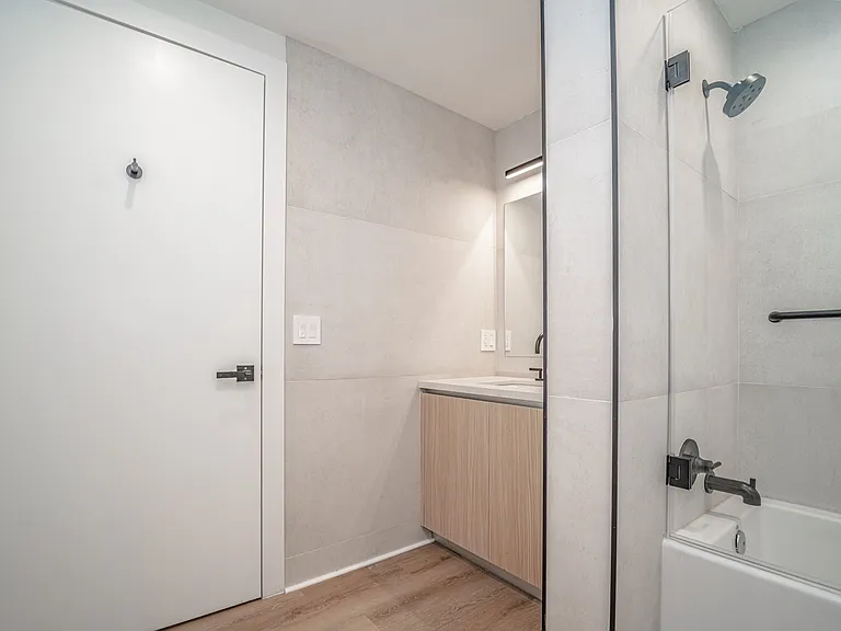 2828 London St #3070 — Photo 20