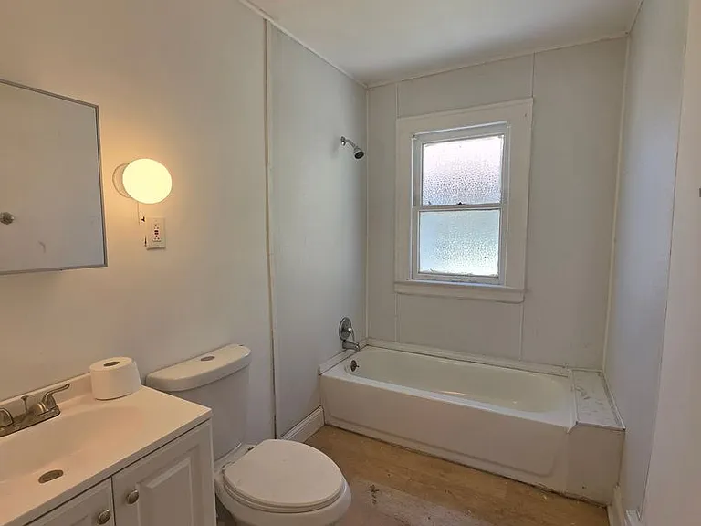 11419 Durant Ave — Photo 16