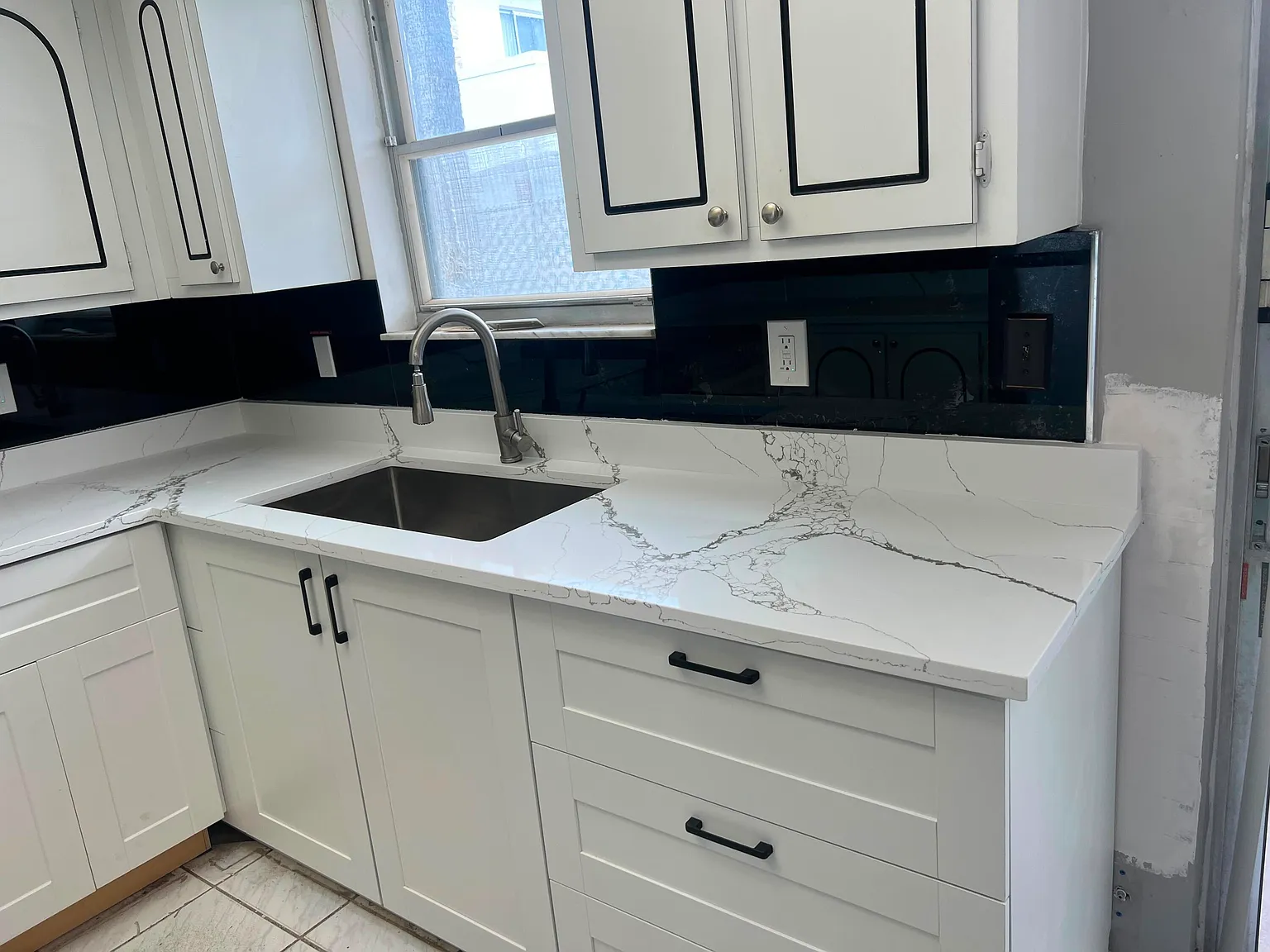 2 bed, 2.0 bath, 870 sqft, $1,850 — Photo 3