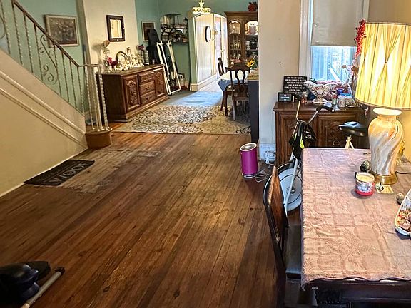 3rd image of 3038 W Lehigh Ave