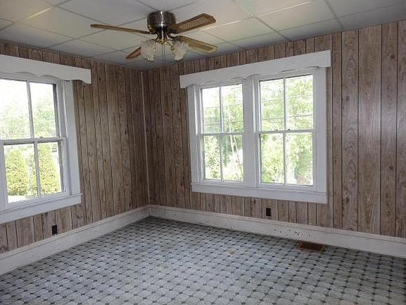 5th image of 242 Church Ave