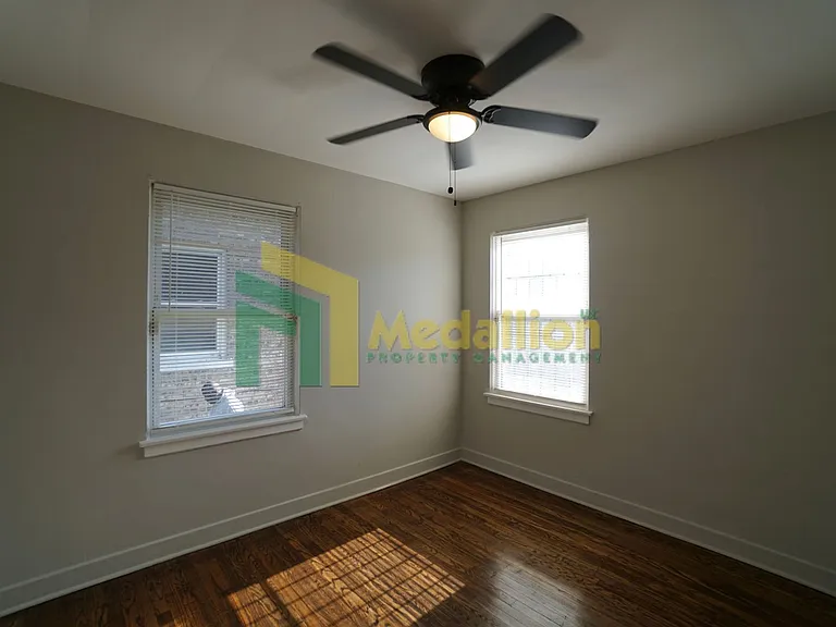 10123 S Crandon Ave — Photo 9