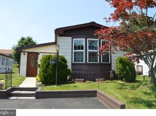 363 Woodstream Way, North Wales, PA 19454
