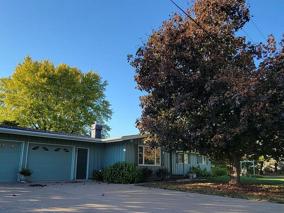 1st image of 717 Alpine Dr