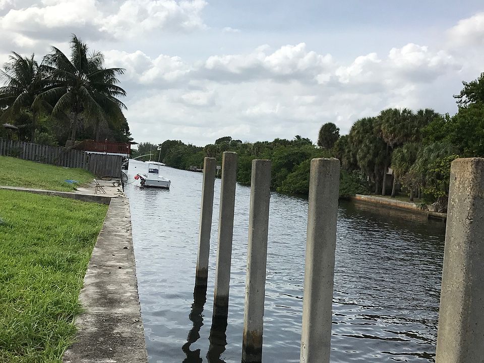 1st image of 44TH Ave