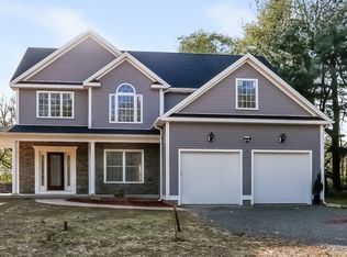 1196 Kensington Rd, Berlin, CT 06037