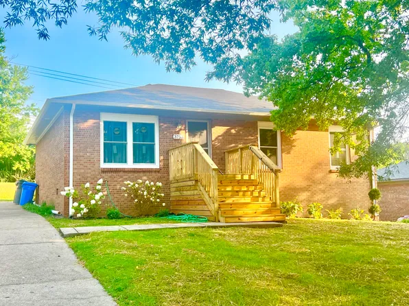 3753 Belleau Wood Dr, Lexington, KY 40517