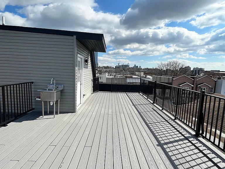 29 Wallis Ave #2 — Photo 15