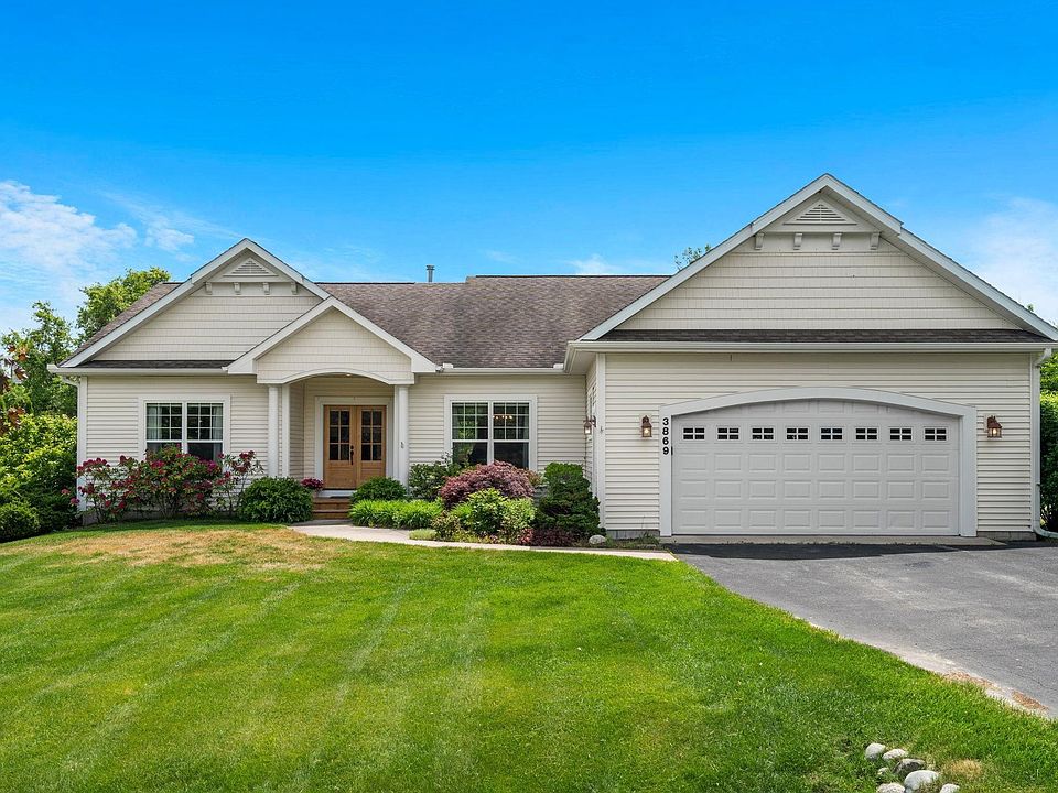 1st image of 3869 Stoneridge Dr