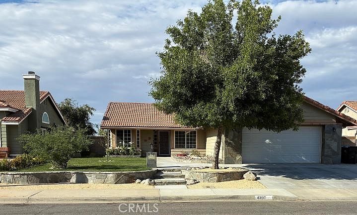 1st image of 4307 Vitrina Ln