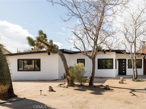7422 Joshua Ln, Yucca Valley, CA 92284