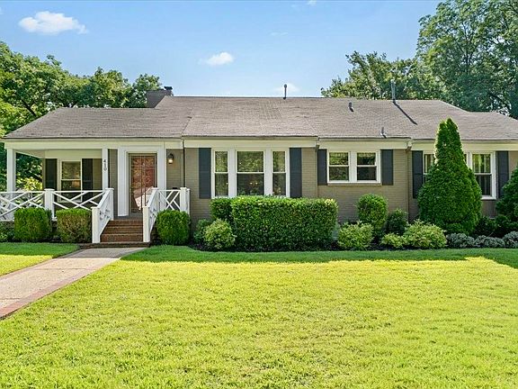 2nd image of 410 Holmes Cir
