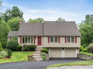 11 Hideaway Ln, Methuen, MA 01844