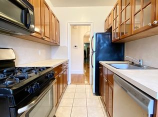 112 Marine Ave #2B, Brooklyn, NY 11209